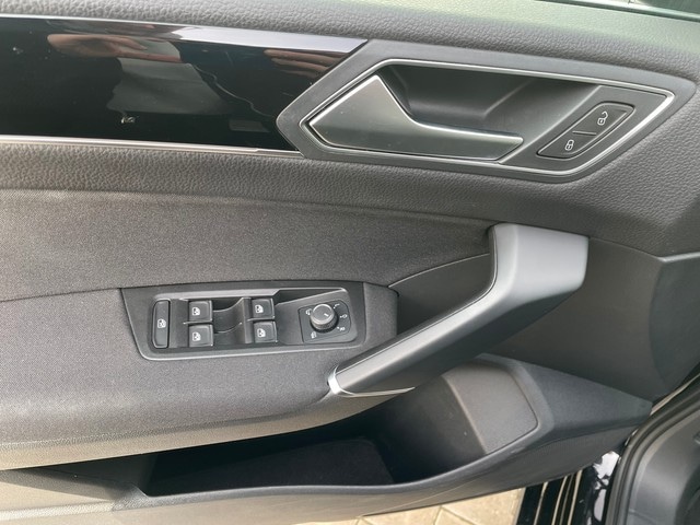 Volkswagen Touran 2.0 TDI Highline