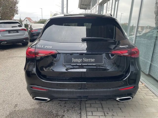 Mercedes-Benz GLC 200 4MATIC AMG Line