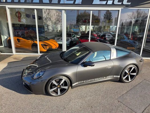 Porsche 992 4 Cabrio S Targa