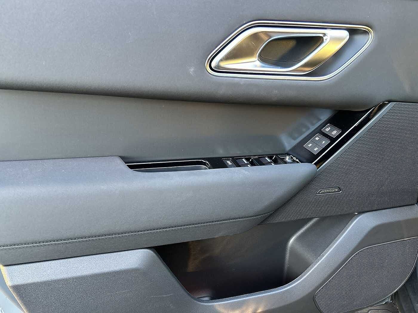 Land Rover Range Rover Velar Dynamic SE