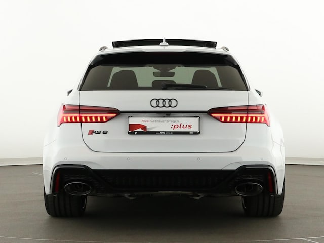 Audi RS6 Avant Quattro