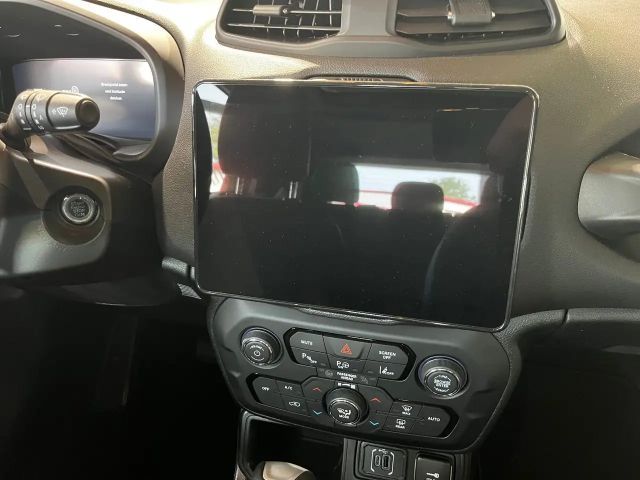 Jeep Renegade Summit