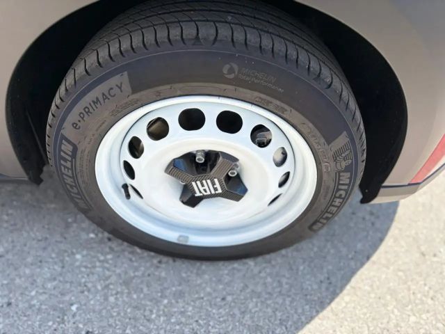 Fiat Grande Panda E RED