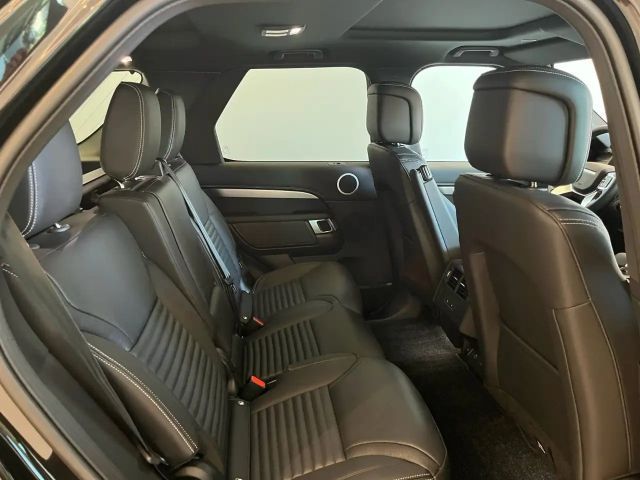 Land Rover Discovery D250 Dynamic SE