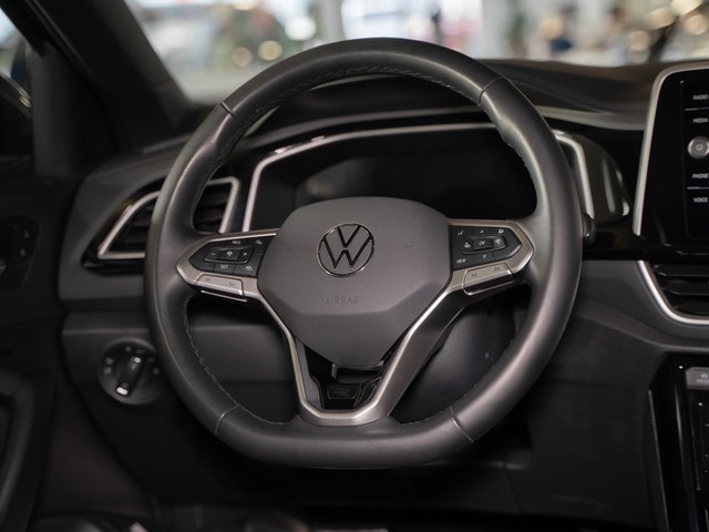 Volkswagen T-Roc T-Roc 2,0 TDI  DSG R-Line Navi R-Kamera AHK