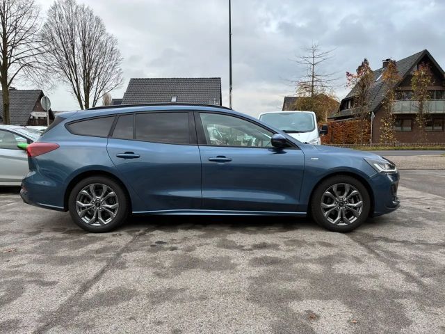 Ford Focus ST Line