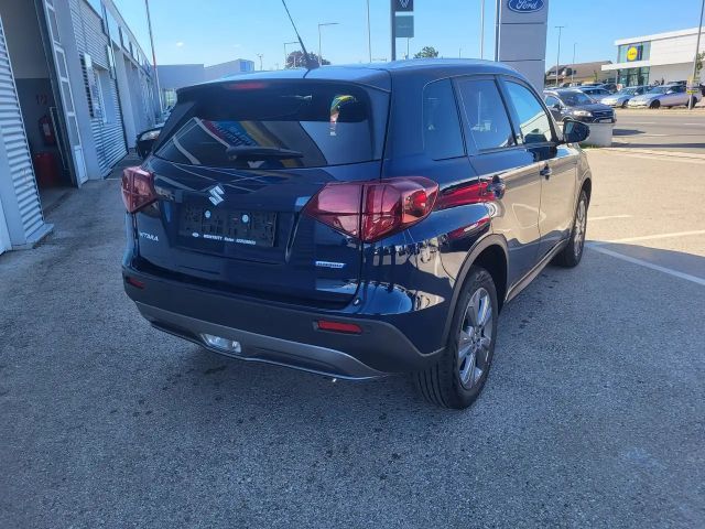 Suzuki S-Cross Hybrid