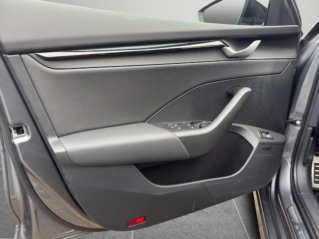 Skoda Octavia 2.0 TSI 4x4 Combi Sportline