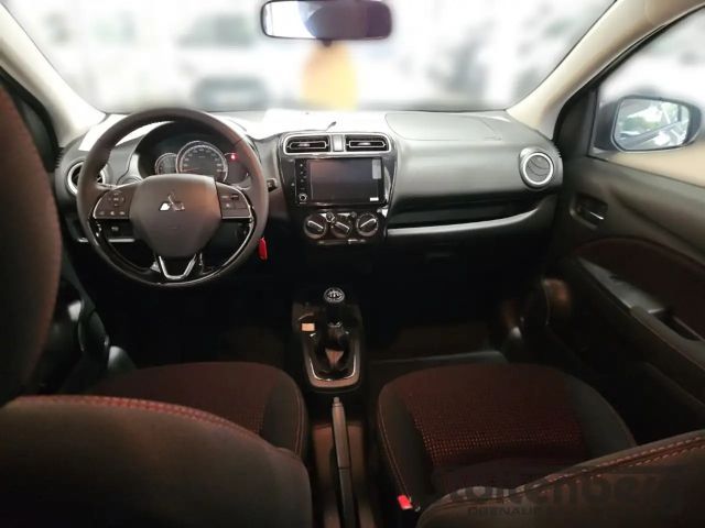 Mitsubishi Space Star Star