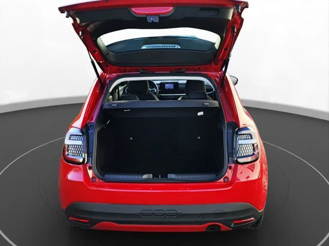 Fiat 600e Mild-Hybrid 125 Jahre Edt. SHZ PDC ACC