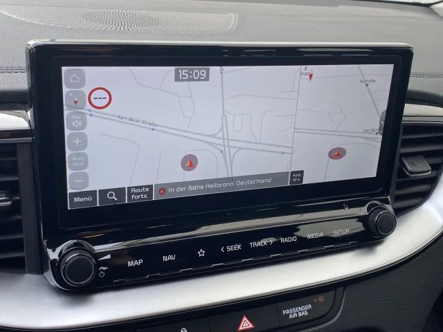 Kia Ceed CRDi Hybrid Vision