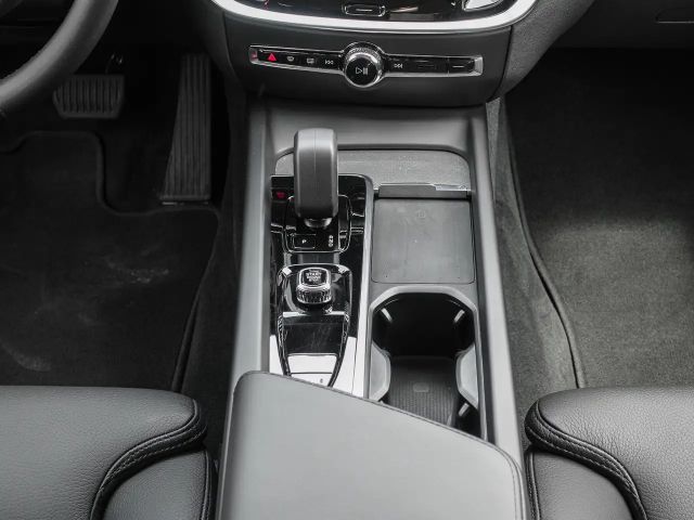 Volvo V60 Cross Country AWD Plus