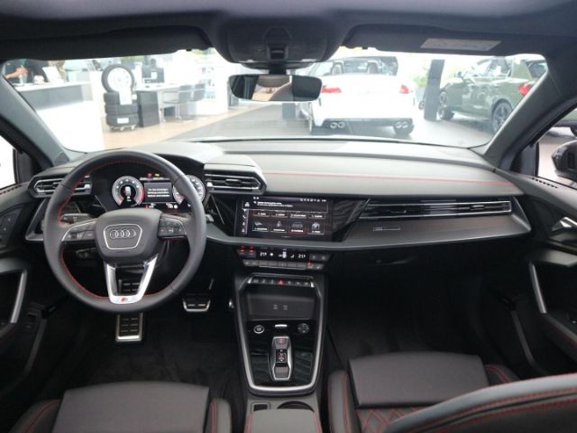 Audi A3 35 TFSI S-Line S-Tronic Sportback