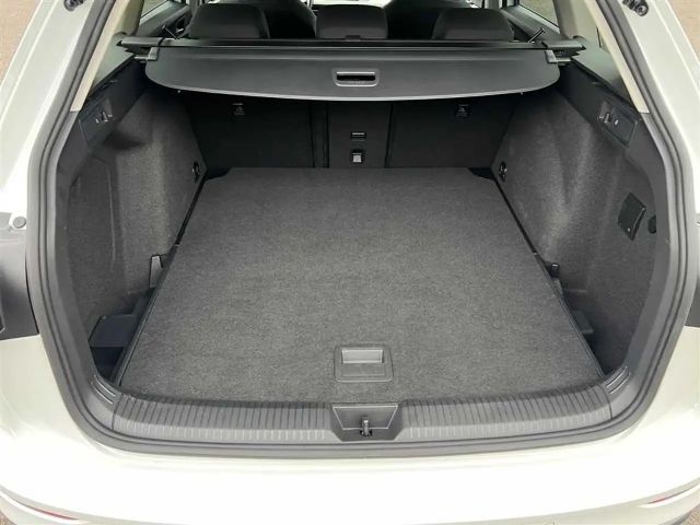 Volkswagen Golf 1.5 TSI Life