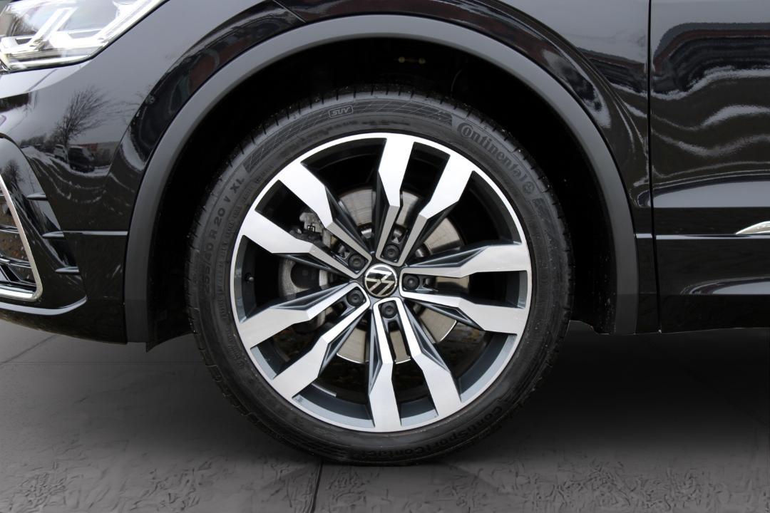 Volkswagen Tiguan 2.0 TSI IQ.Drive R-Line
