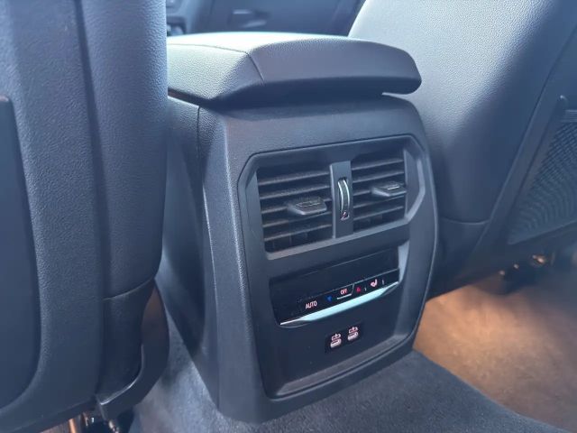 BMW 320 320e M-Sport Touring