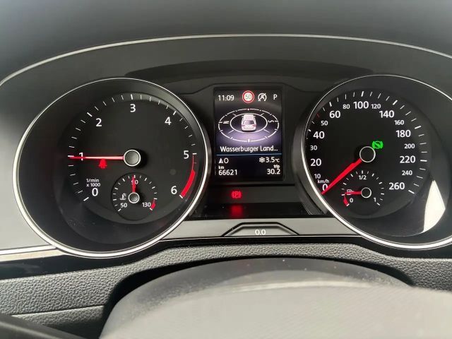 Volkswagen Passat Business Variant