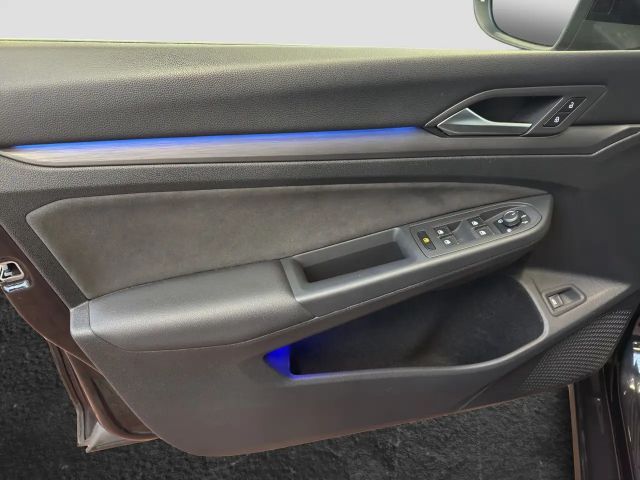 Volkswagen Golf 2.0 TSI DSG Style Variant