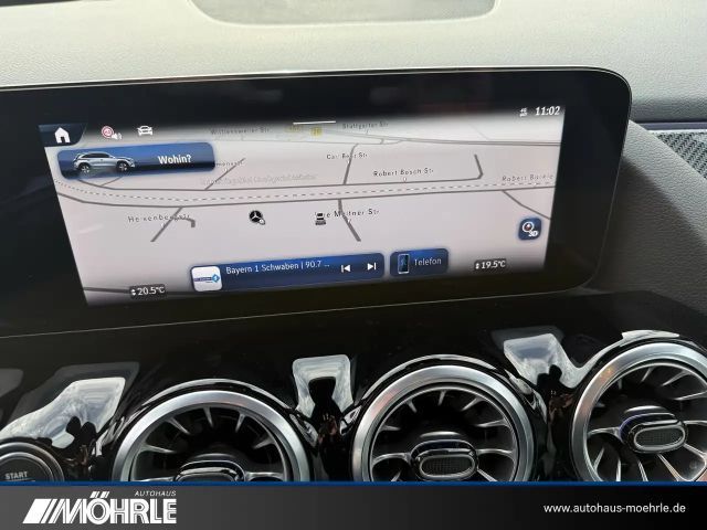 Mercedes-Benz GLA 180 AMG Line