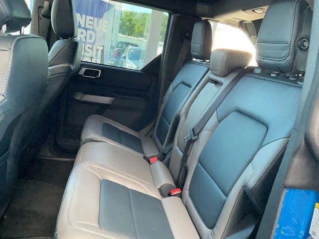 Ford Bronco 4x4 AWD Outer Banks