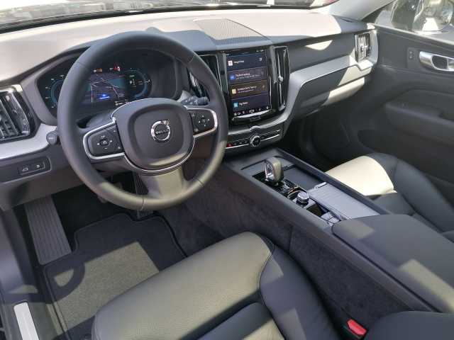 Volvo XC60 AWD Core T6 Twin Engine