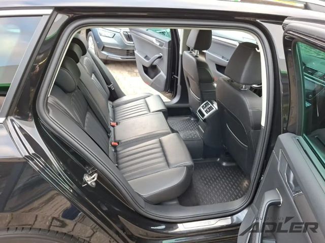 Skoda Superb 4x4 Combi Style Style