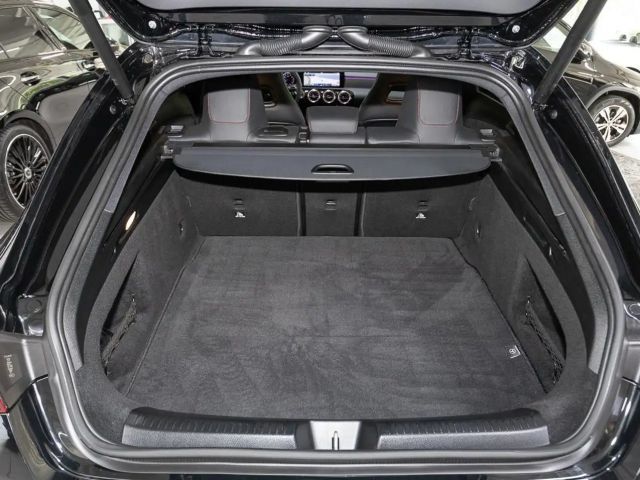 Mercedes-Benz CLA 200 Shooting Brake