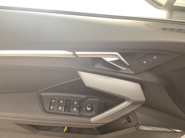 Audi A3 30 TFSI S-Line S-Tronic Sportback