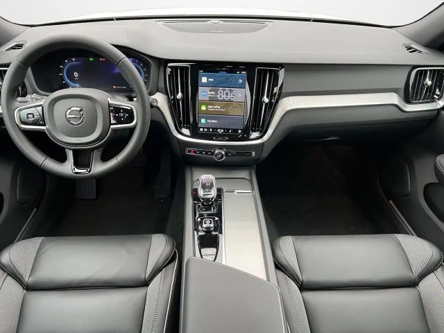 Volvo V60 Cross Country AWD Plus