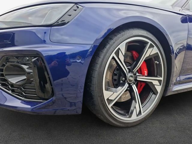 Audi RS4 Avant Quattro