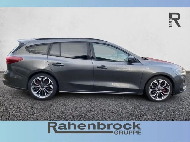 Ford Focus EcoBoost ST Line Wagon