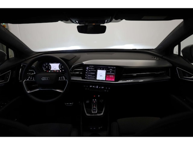 Audi Q4 e-tron SUV 45 e-tron Audi Q4 e-tron