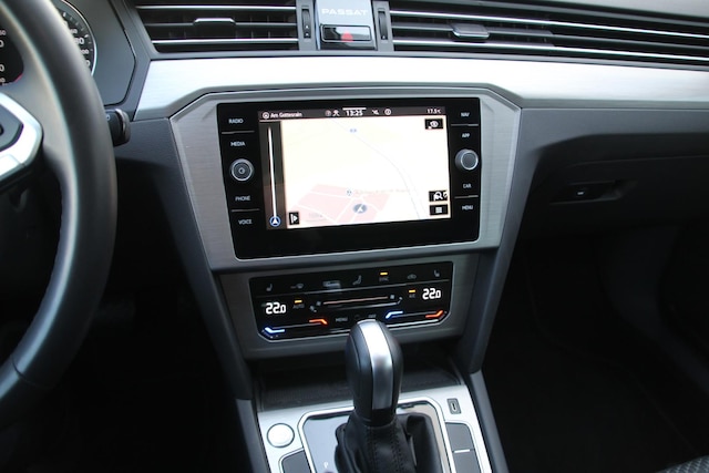 Volkswagen Passat 1.5 TSI DSG Variant