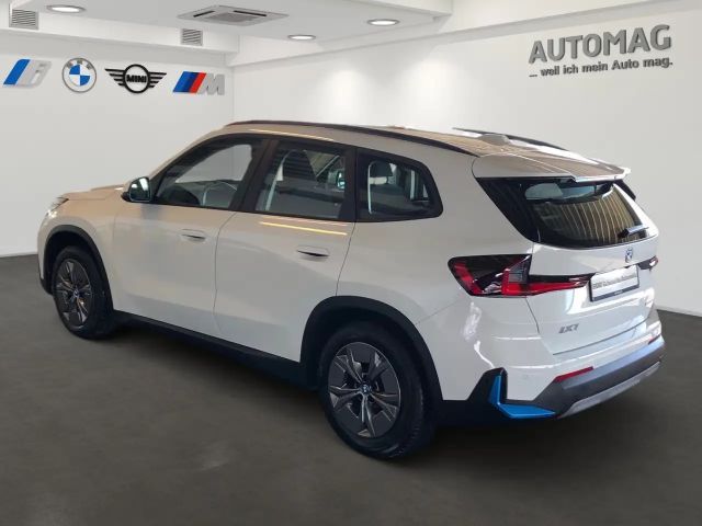 BMW iX1 xDrive30