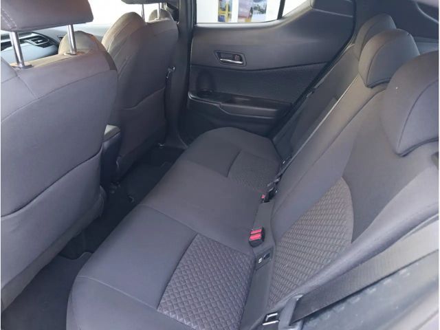 Toyota C-HR Hybride Team D