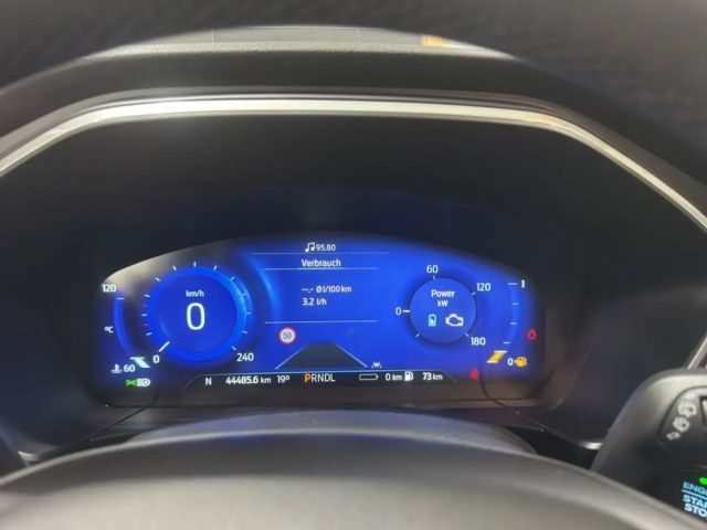 Ford Kuga Plug in Hybrid Titanium X