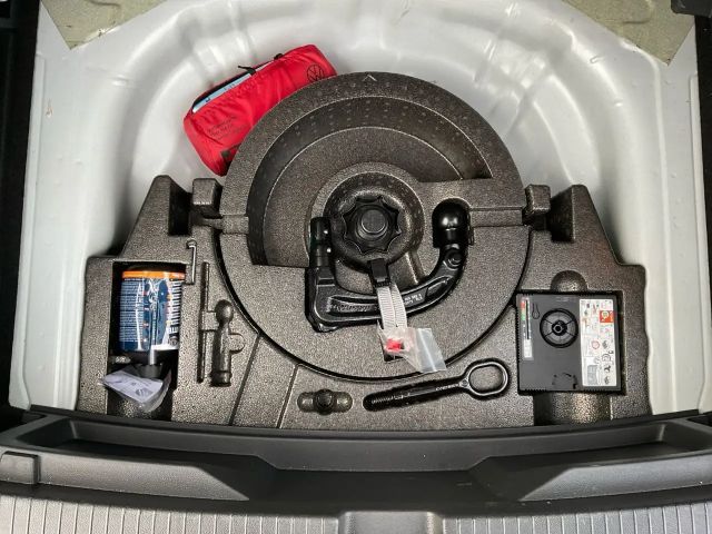 Volkswagen T-Roc 1.5 TSI DSG R-Line