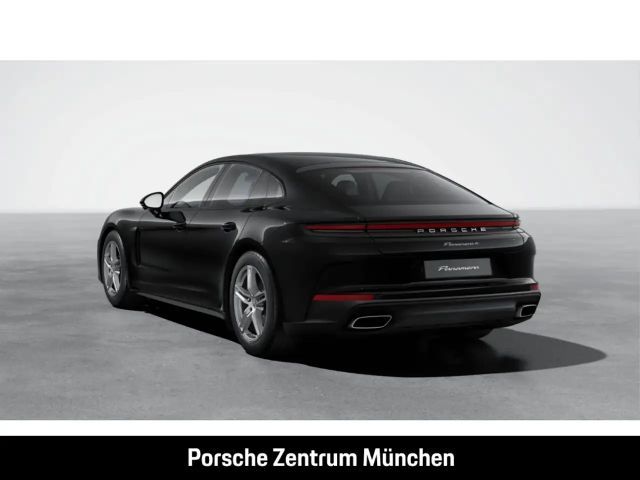 Porsche Panamera 4