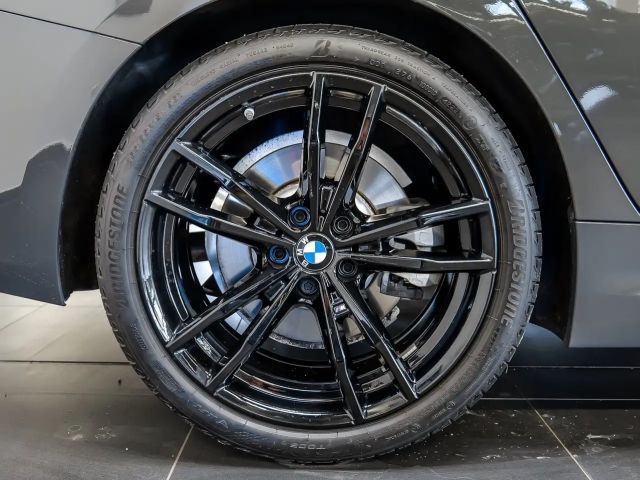BMW 330 330d M-Sport Sedan xDrive