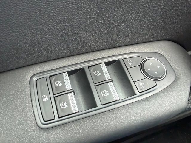 Mitsubishi ASX Invite