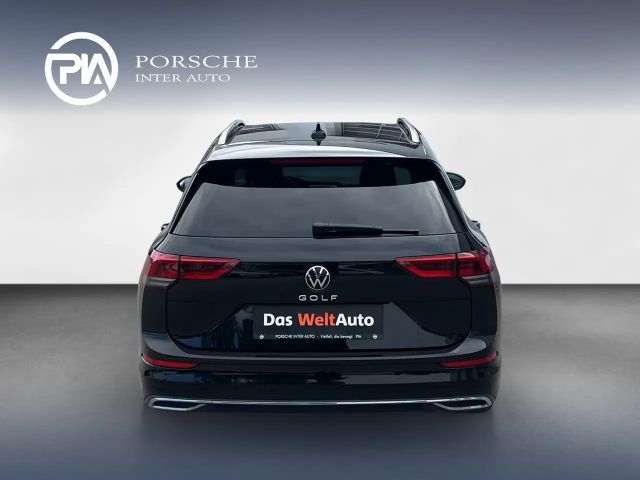 Volkswagen Golf Life Variant