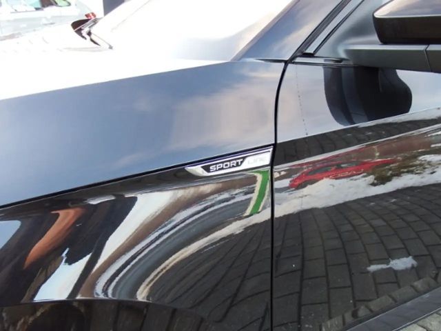 Skoda Superb 2.0 TSI 4x4 Combi Sportline