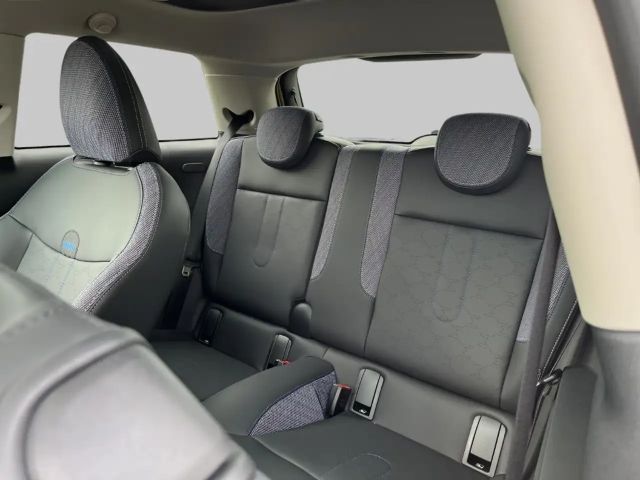 MINI Cooper S Aut. Classic Trim LED Navi HuD H/K Pano