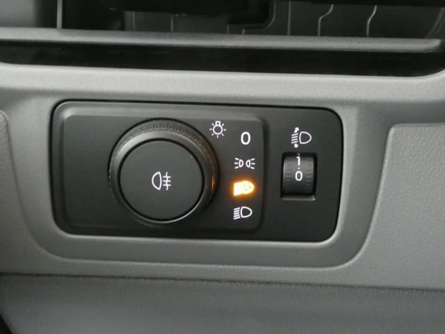 Volkswagen Transporter Lang T7