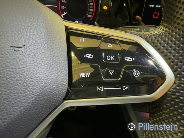 Volkswagen Golf 2.0 TSI GTI Plus