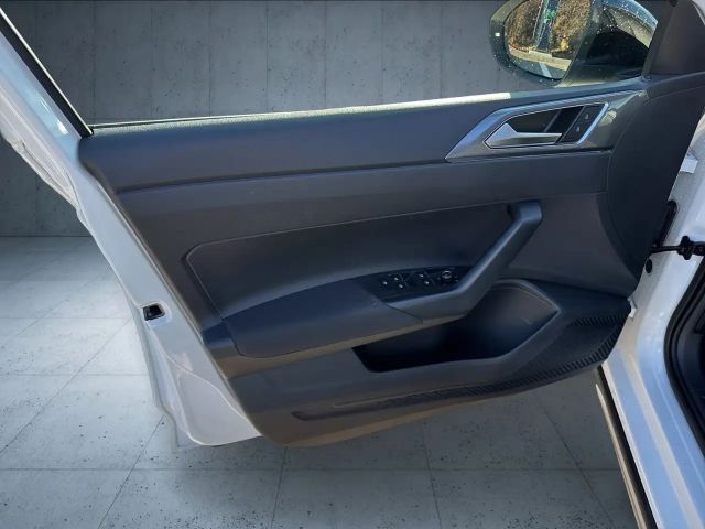 Volkswagen Taigo 1.5 TSI DSG Style