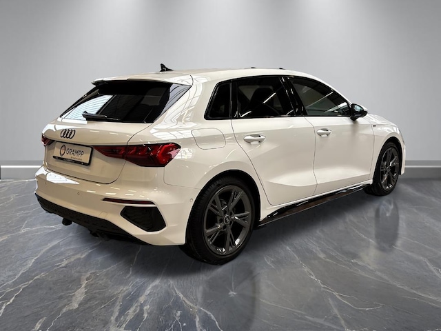 Audi A3 35 TFSI S-Line Sportback