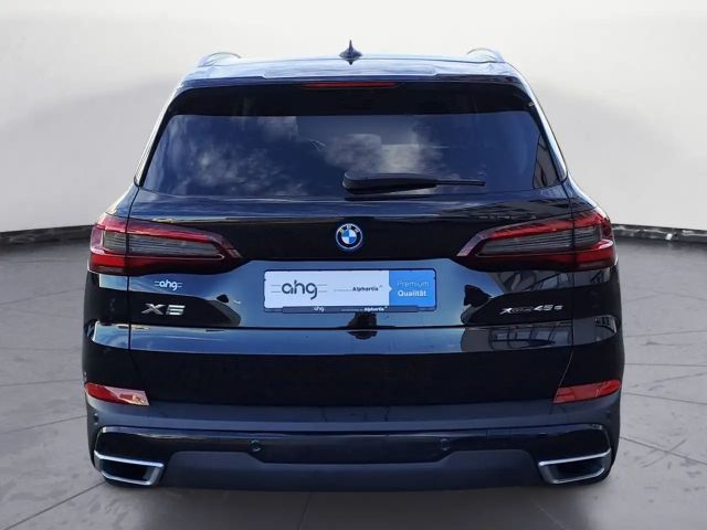 BMW X5 xDrive45e