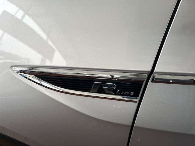 Volkswagen T-Cross 1.0 TSI R-Line Style