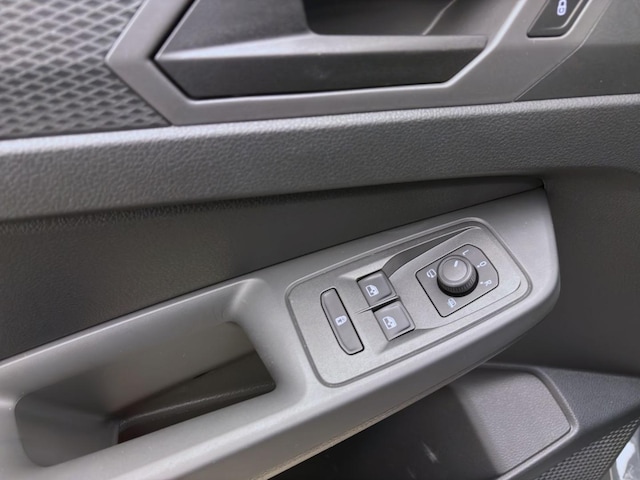 Volkswagen Caddy 1.5 TSI Combi DSG